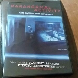 Paranormal Activity,  Dvd